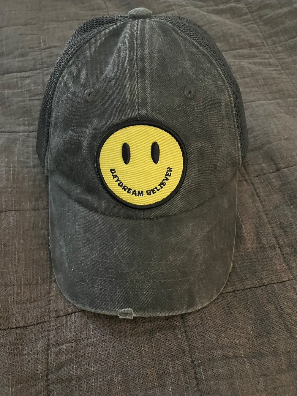 Daydream Believer Gray Mesh-Back Cap with Yellow Smiley Patch